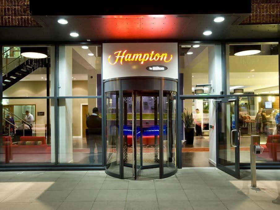 Hampton By Hilton Liverpool John Lennon Airport Speke Bagian luar foto